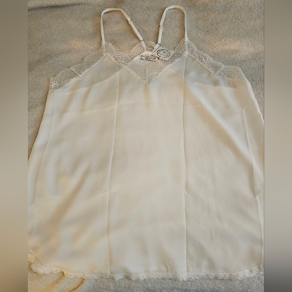 NWT B1921 2X Racer Back Lace Trim Cami w/ Adjustable Staps - Picture 9 of 9